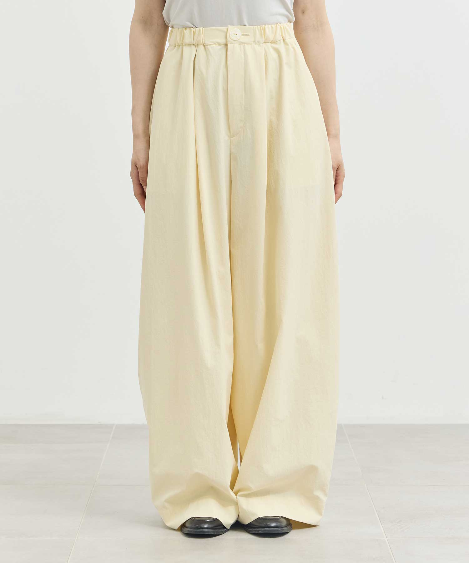 wide cocoon pants｜nagonstans（ナゴンスタンス）正規取り扱い通販