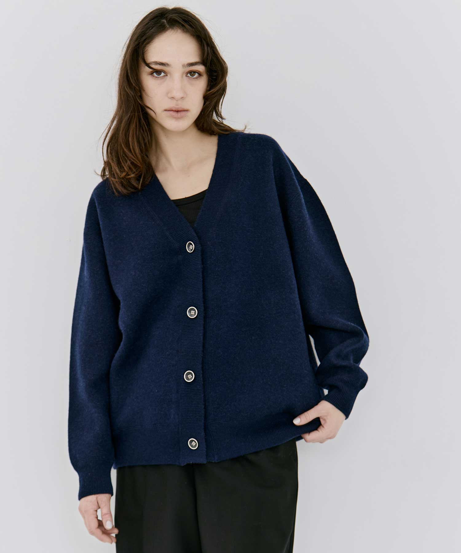 CASHMERE REVERSIBLE CARDIGAN(40 DARK GREY): THE TOKYO: WOMENS｜THE