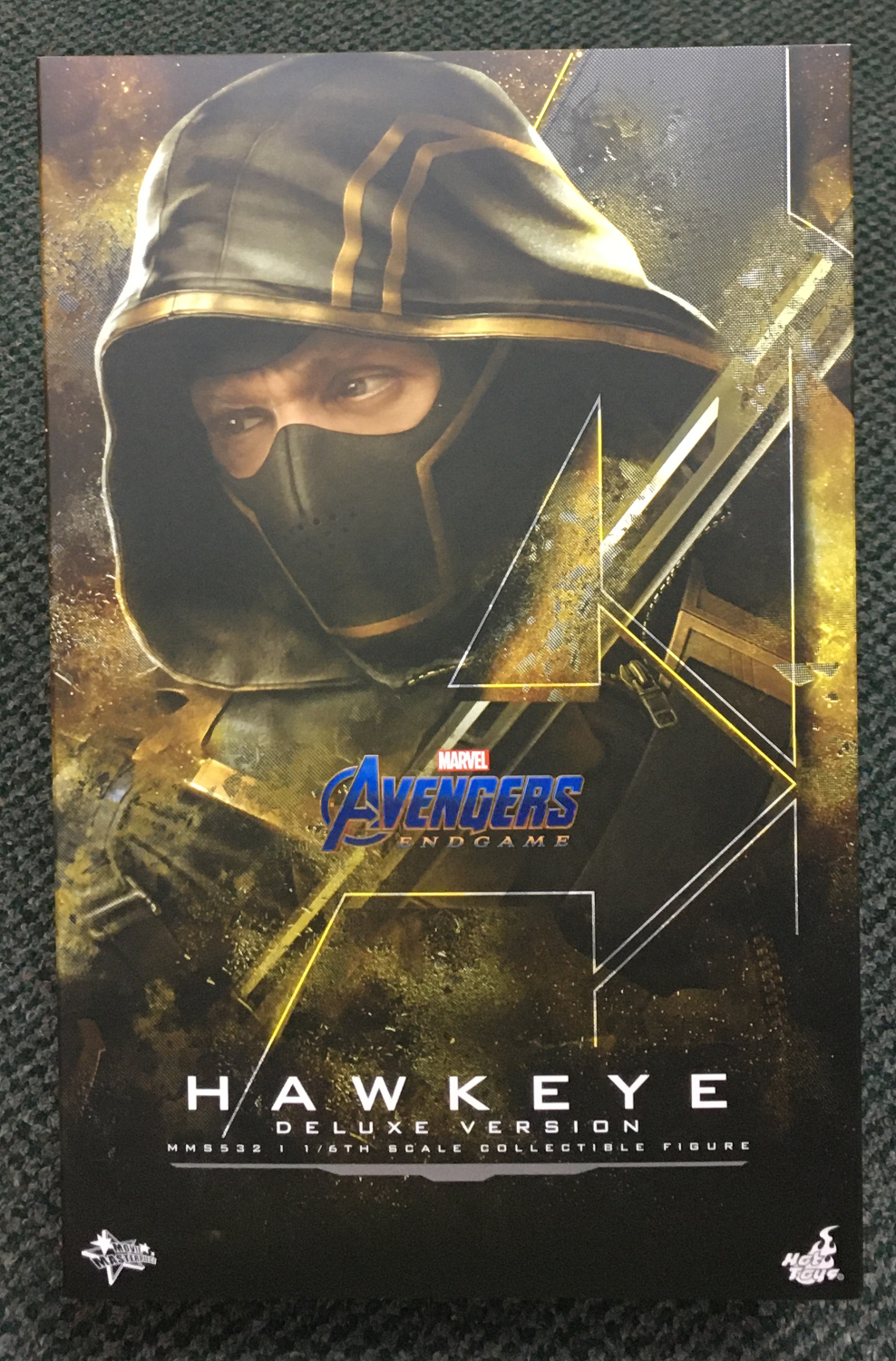 Hot Toys Avengers Endgame Hawkeye Deluxe 1:6 Scale Figure – The