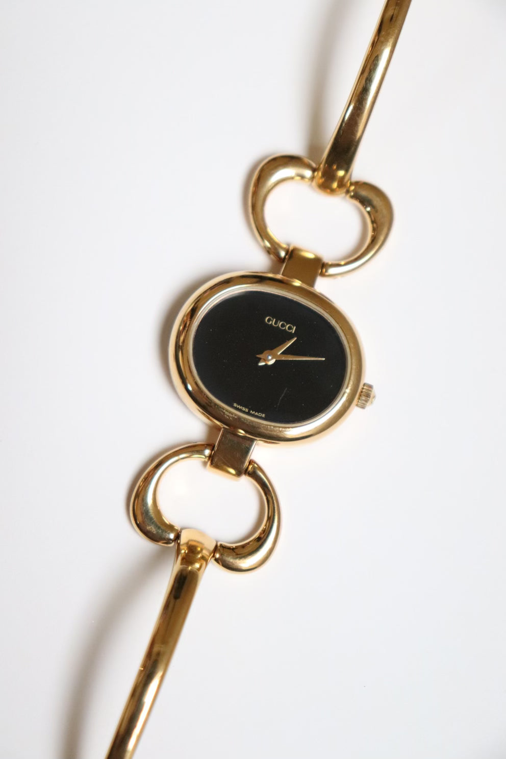 Vintage Gucci 1600 series watch | The Vintage Landing