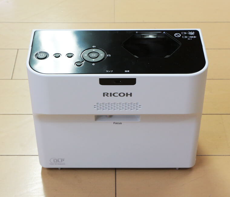 RICOH WX4152を天吊り金具スパイダー2で天吊設置する方法
