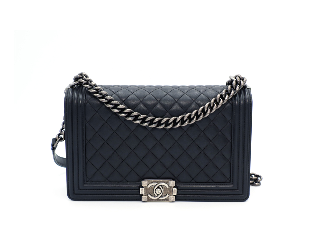 Chanel 20418282 Black Lambskin New Medium/ Large Boy 28cm A92193Y