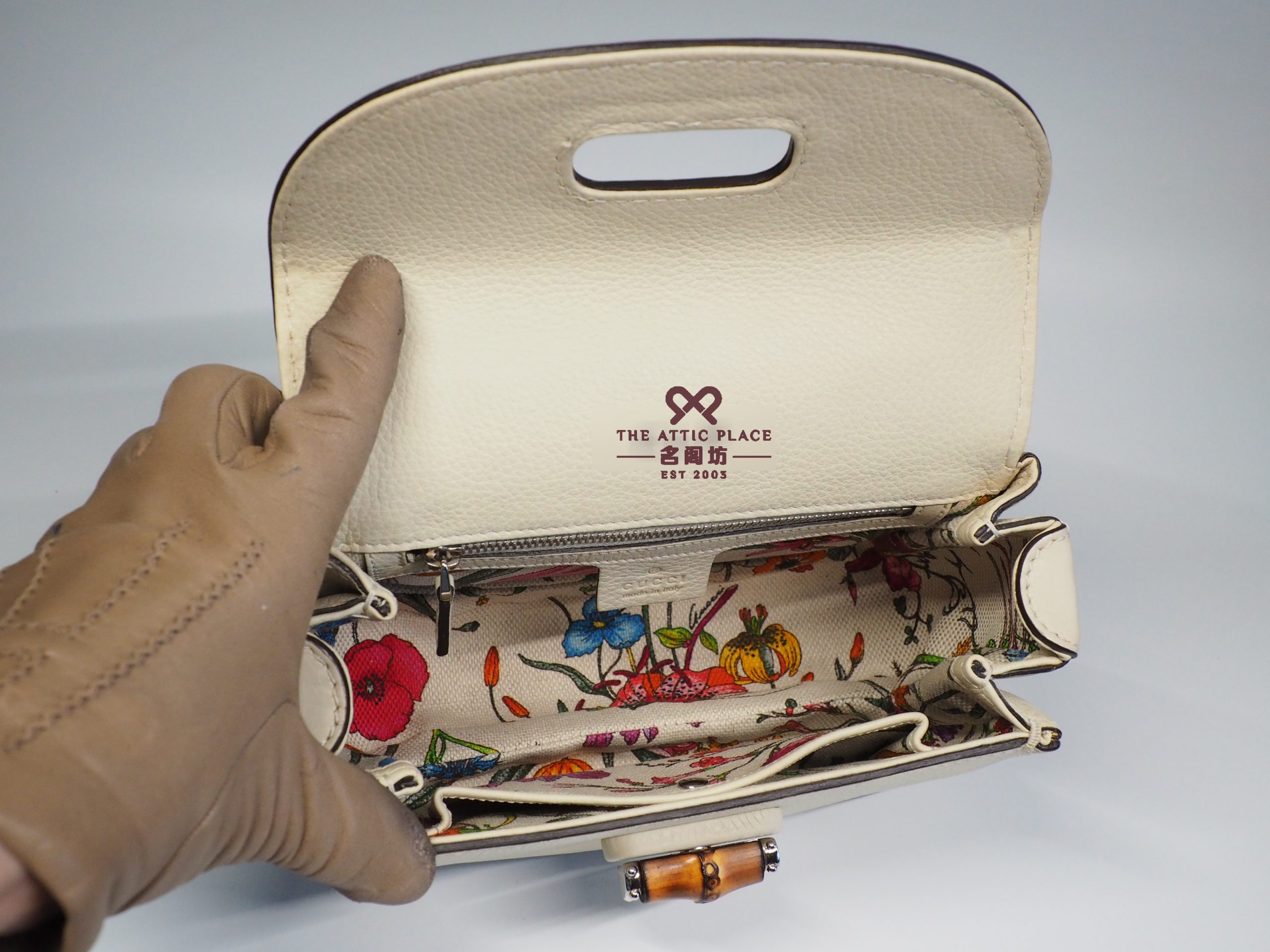 Gucci 269769 Off-White/ Beige Leather Bamboo Small Top Handle Bag