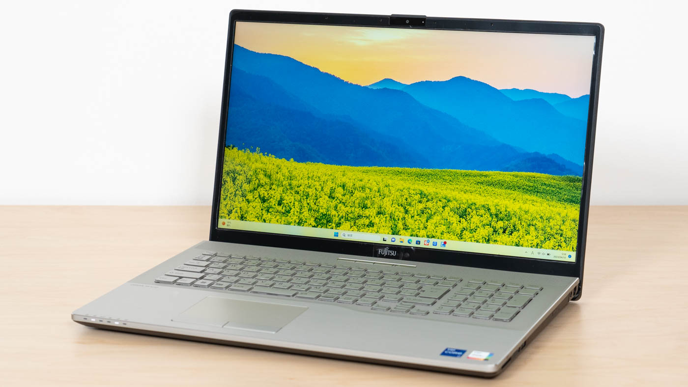 大画面・高性能・多機能なホームノートPC、富士通 LIFEBOOK WN1/H1の