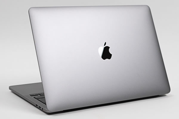 MacBook Pro 13インチ（2020年モデル）の実機レビュー
