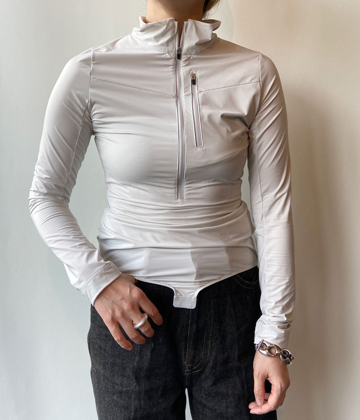 FUMIKA_UCHIDA/NYLON JERSEY HALF-ZIP BODYSUIT(LIGHT GREY)