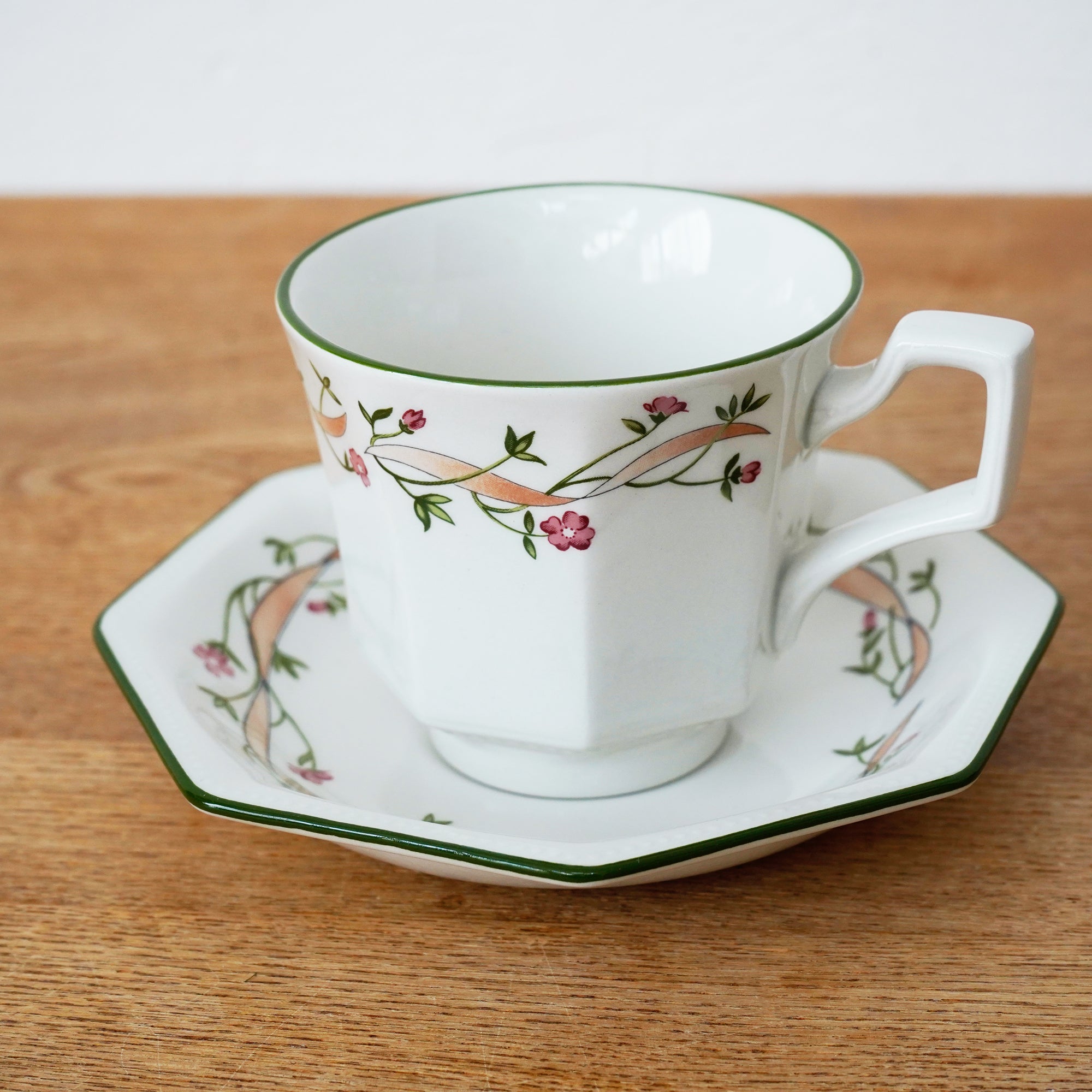 Johnson Bros Cup & Sauser / 英国製 ジョンソンブラザーズ カップ