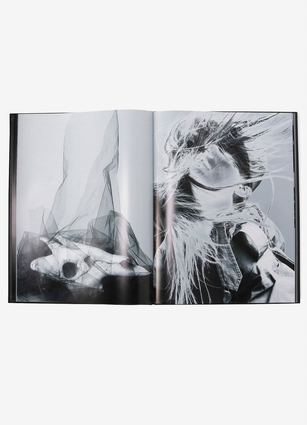 YOHJI YAMAMOTO 2018-19AW Photo Art Book – THE SHOP YOHJI YAMAMOTO