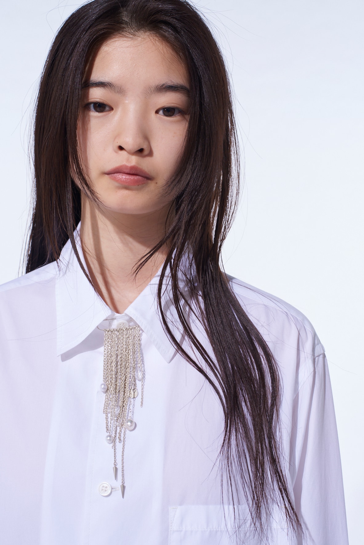 CHAIN TASSEL BROOCH(M Silver): S'YTE｜THE SHOP YOHJI YAMAMOTO