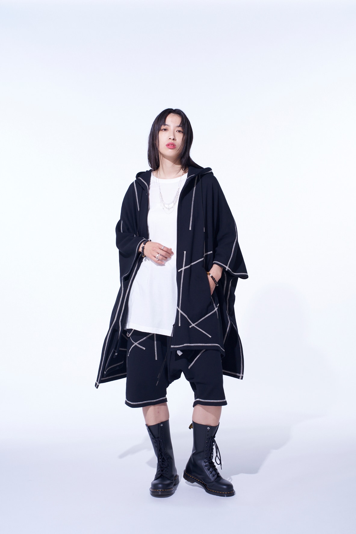 FRENCH TERRY RANDOM STITCH SAROUEL SHORTS(M Black): S'YTE｜THE