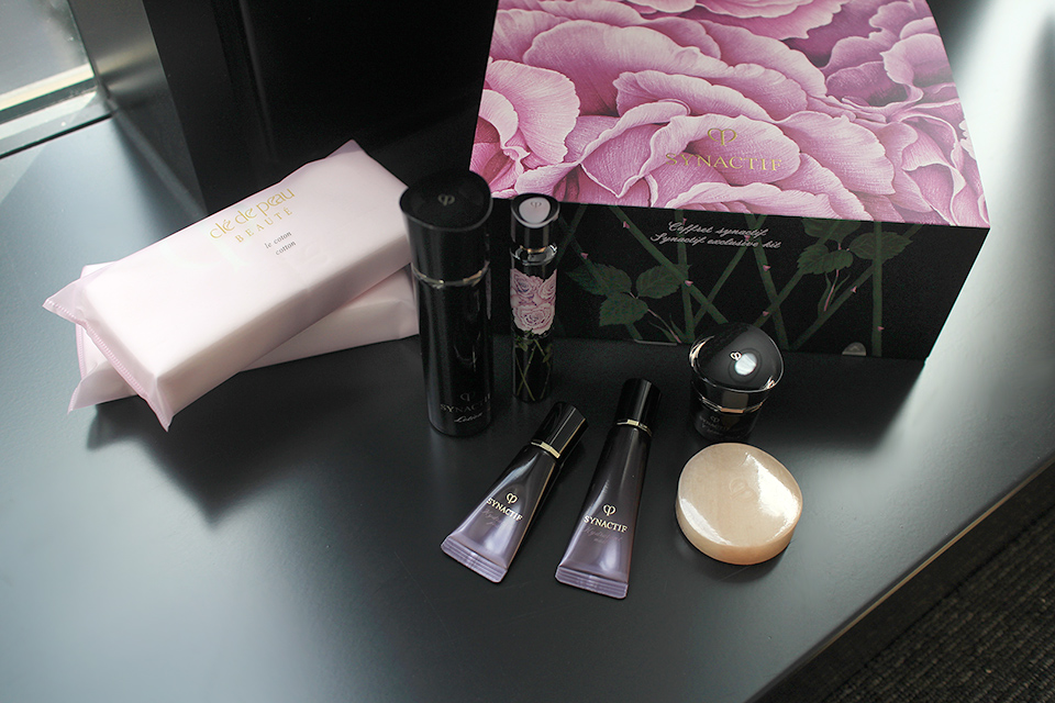 その薔薇が美しい肌への扉を叩くシナクティフ10周年特別限定コフレ