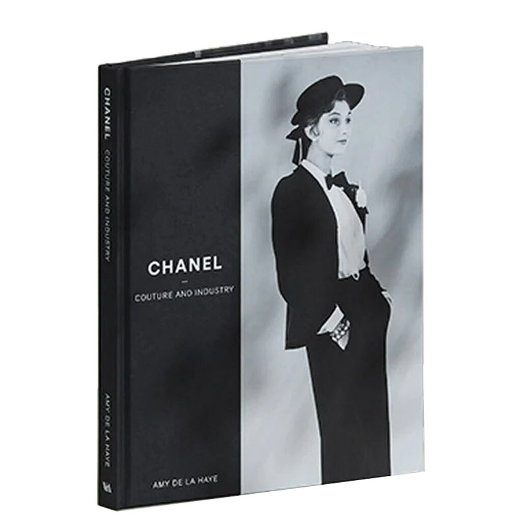 楽天市場】シャネル インテリア（本・雑誌・コミック）の通販