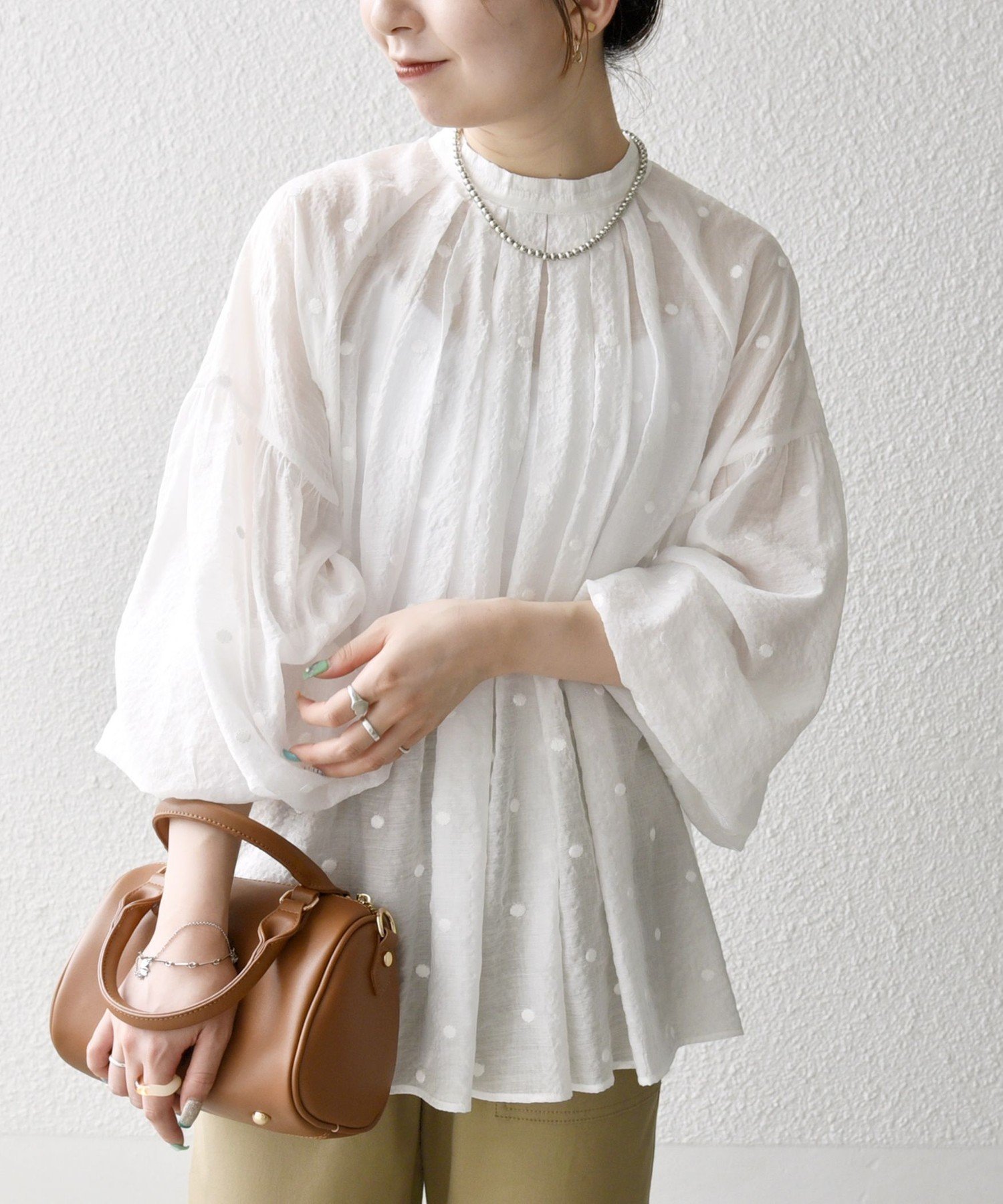 楽天市場】スタンドカラー ブラウス（柄ドット・水玉）の通販