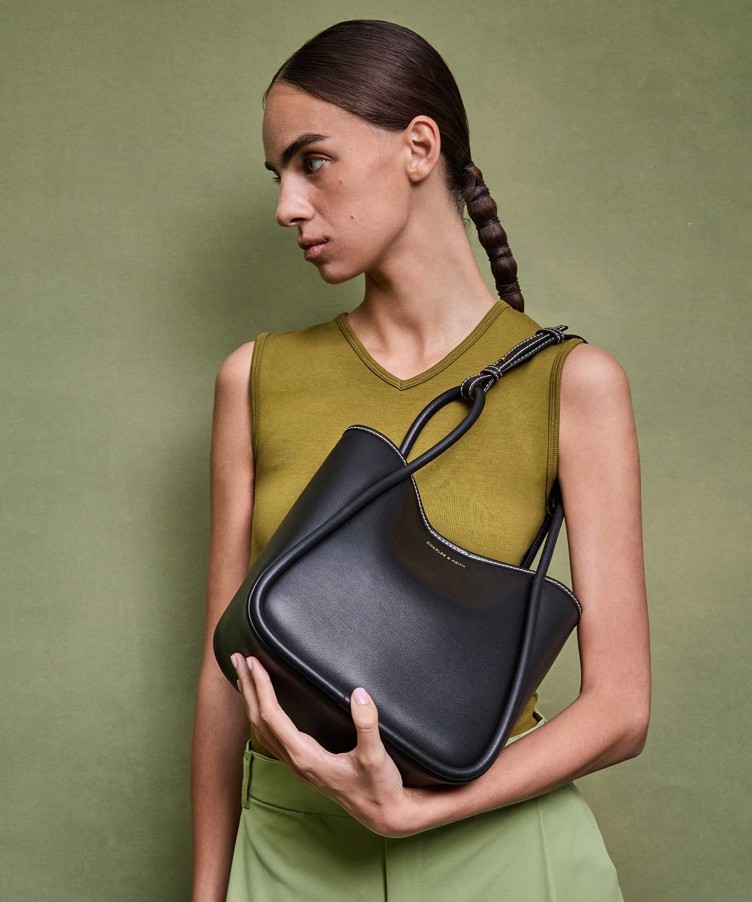 楽天市場】チャールズアンドキース バッグの通販