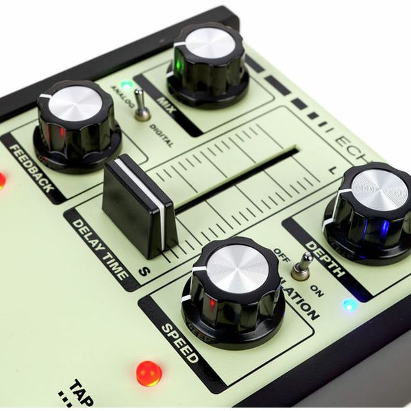 Ibanez ES3 Echo Shifter – Thomann UK