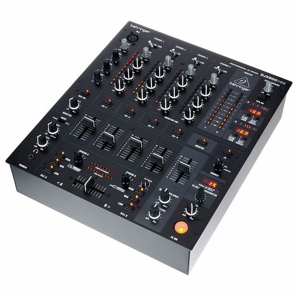 Behringer DJX900USB – United States