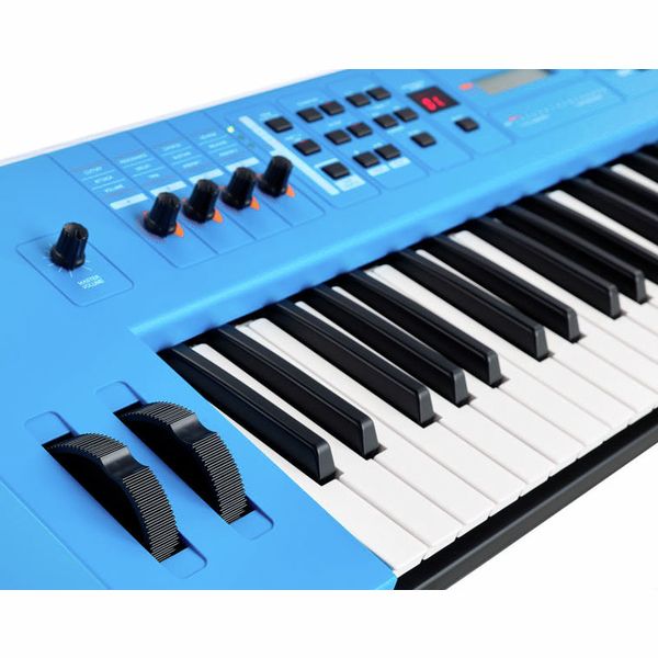 Yamaha MX61 V2 Blue – United States