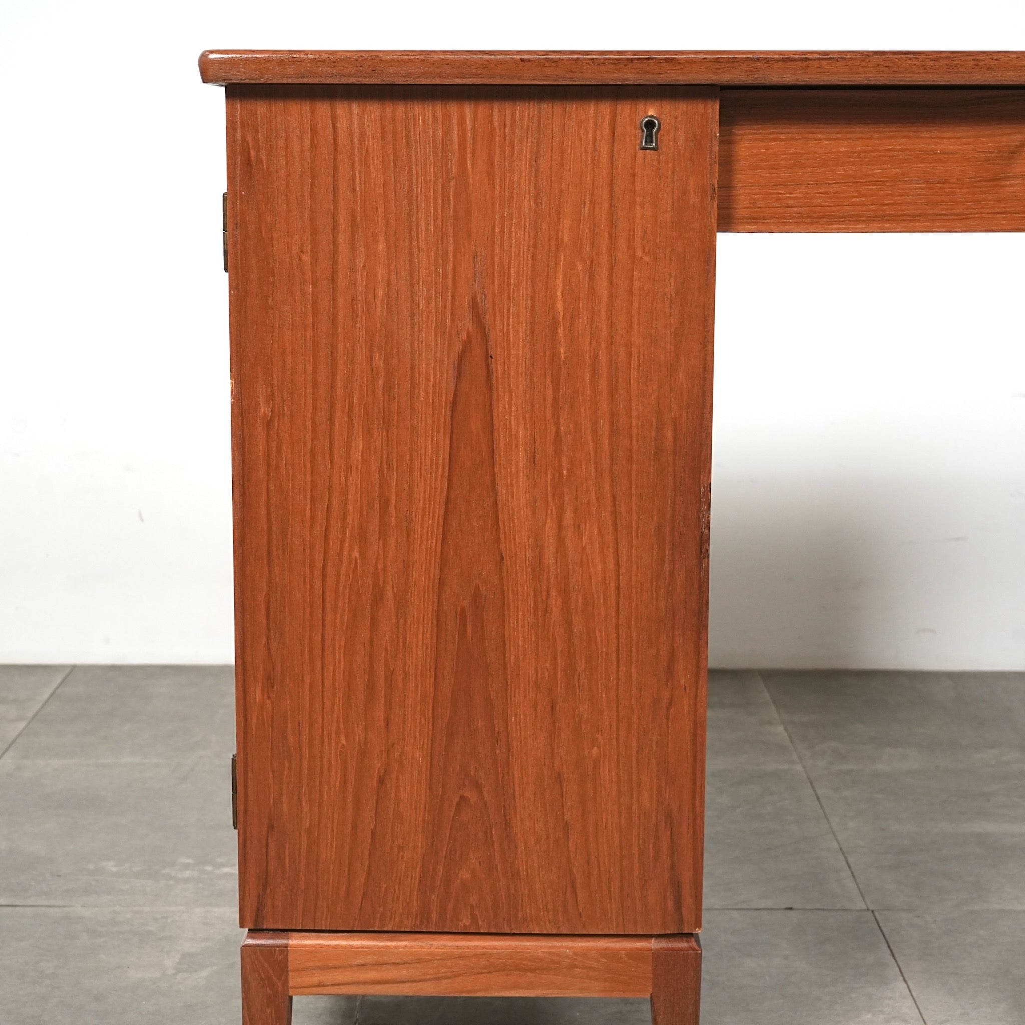 デンマークヴィンテージ デスク – TIME HYPE