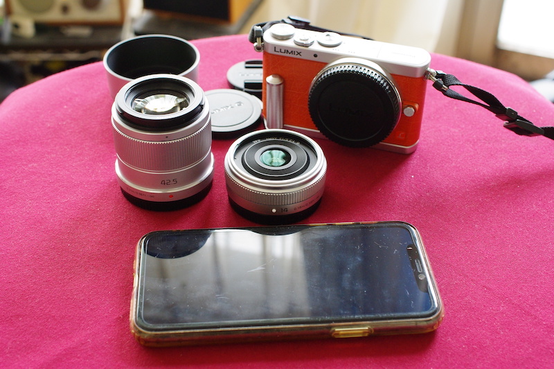 オレンジのLUMIX GM1 レビュー: Taron35 から観た世界