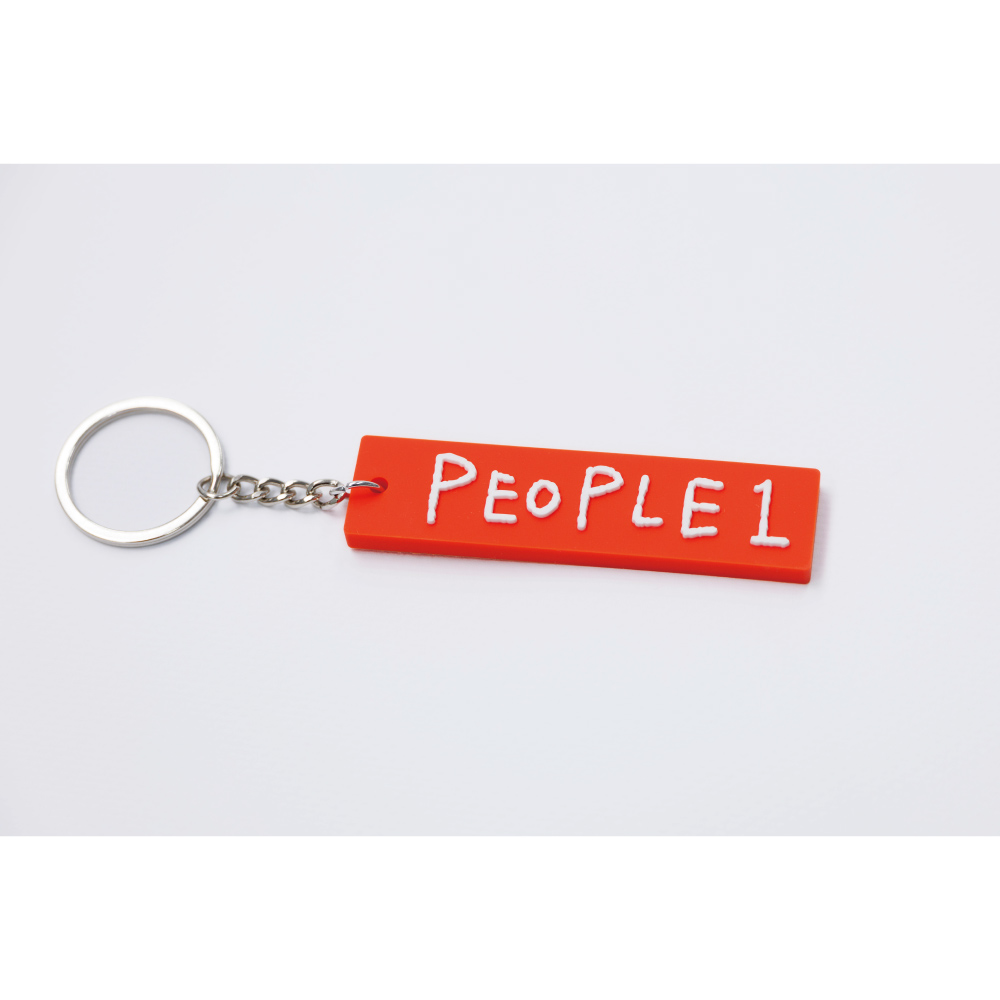 PEOPLE 1 KEYCHAIN2 / RED | TOoKA BASE