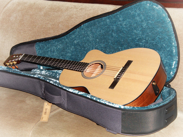 Martin 000C12-16E Nylon String Acoustic Electric Guitar – Tobias Music