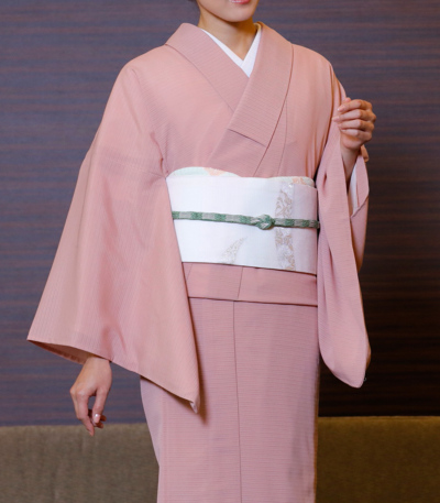 お仕立付き・単衣】東レシルック 絽ちりめん色無地（ピンク系）（M・L