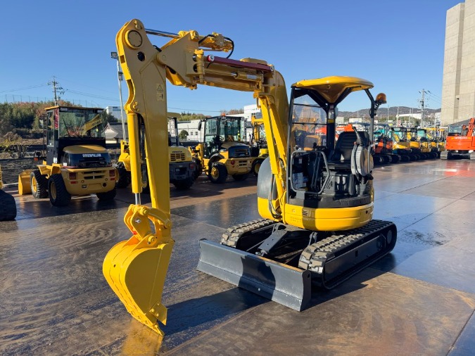 コマツ PC27MR-1 ミニユンボ（ミニショベル）2t~3t 中古重機・建機販売