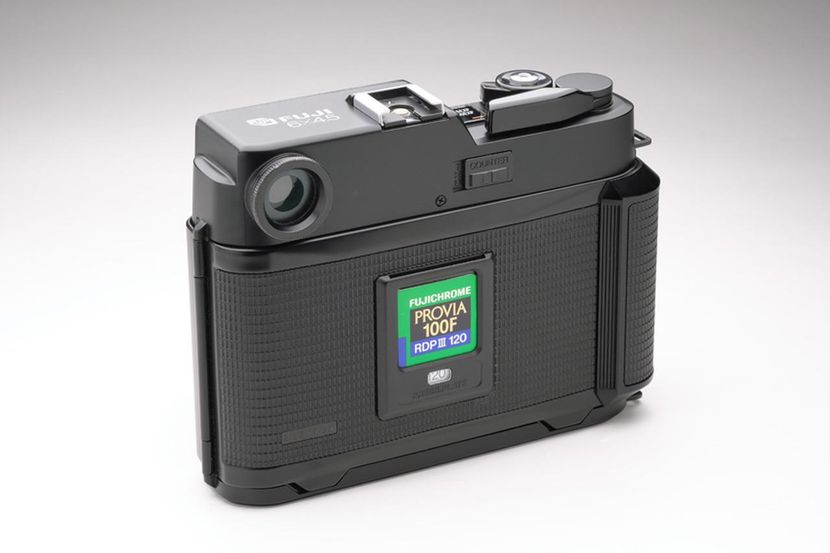 個性派カメラで撮ってみた・第3回】中判フィルムカメラ by 大浦タケシ