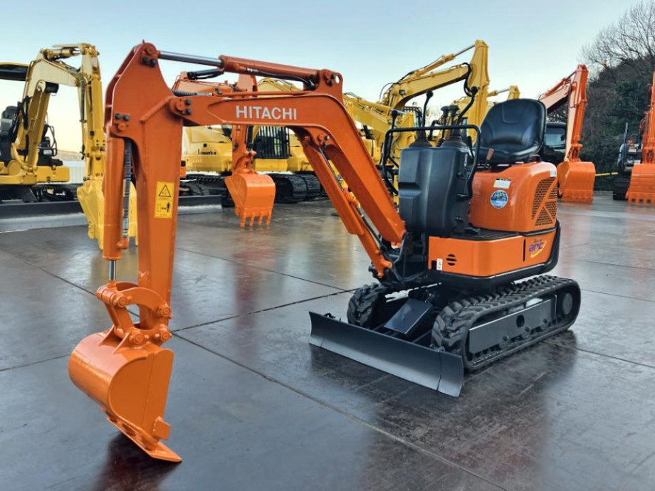 本日のご案内機械！日立のミニユンボZX30U-5Aクレー仕様機です。|中古