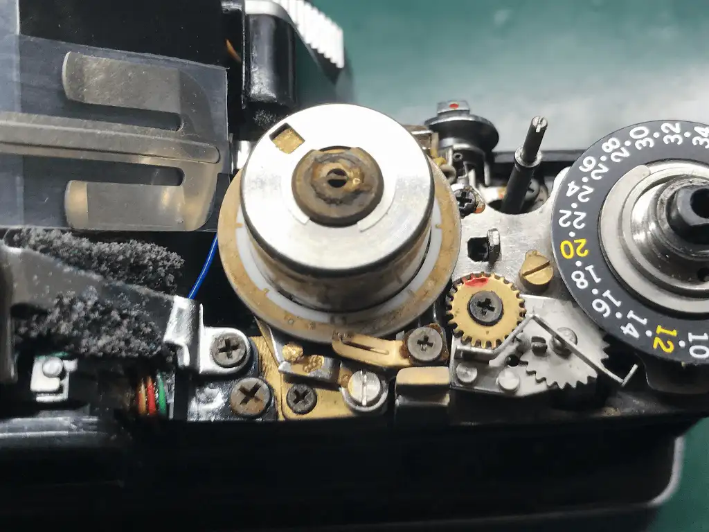 OLYMPUS OM-2 フィルムカメラ修理 | 東京カメラリペア