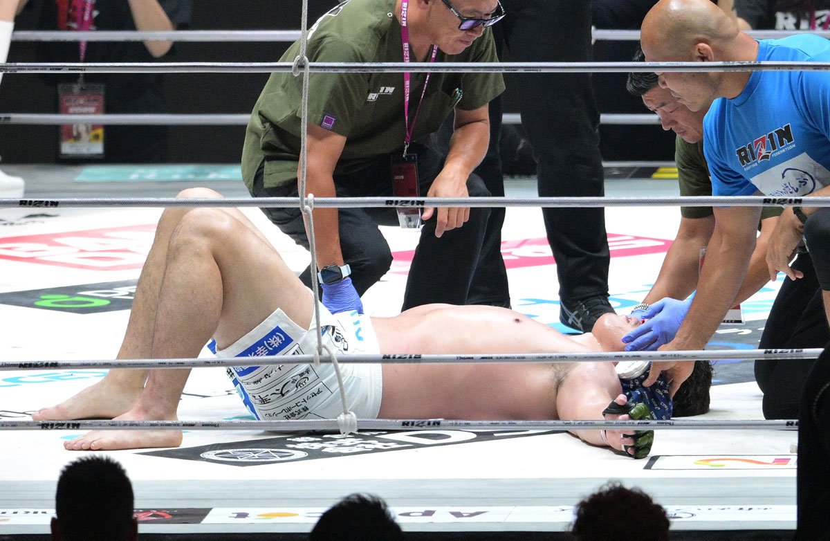 RIZIN】元極真空手世界王者・上田幹雄はTKO負け「口だけの男に