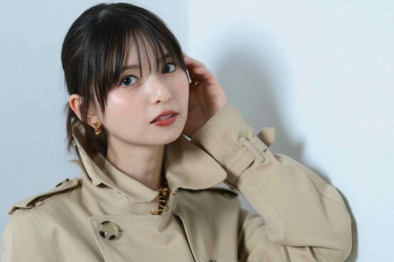 1ページ目】乃木坂46白石麻衣＆大園桃子 “美人姉妹”グラビアでイチャ