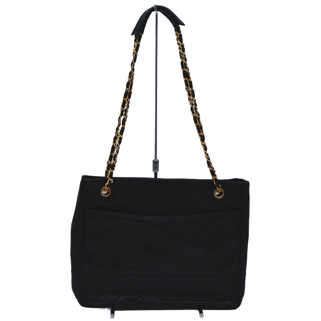 CHANEL シャネル マトラッセ チェーントートバッグ ココマーク