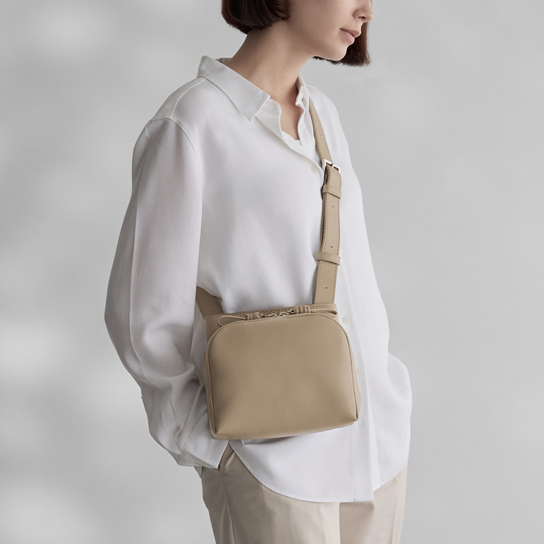 マザーハウスの人気ショルダーバッグ「Sora」から新作のアンティーク