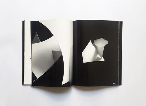 古書古本Totodo：紙のフォルム FORM OF PAPER（求龍堂 尾川宏）