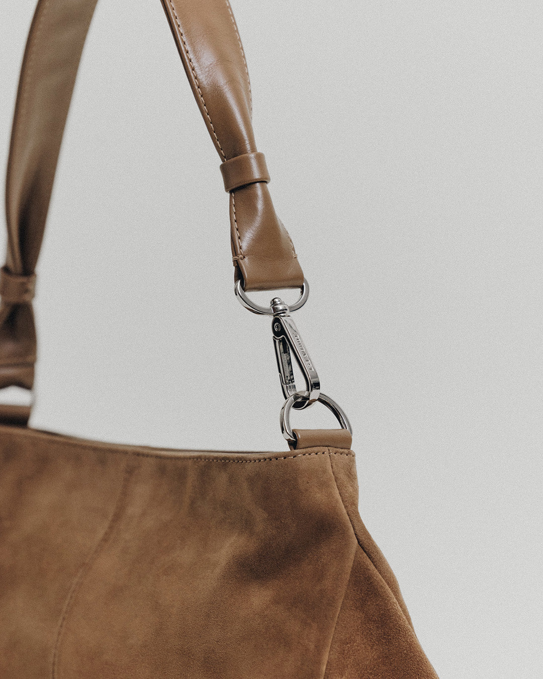 SAC NACELLE MINI SUEDE CAMEL – TOUT Y EST JP