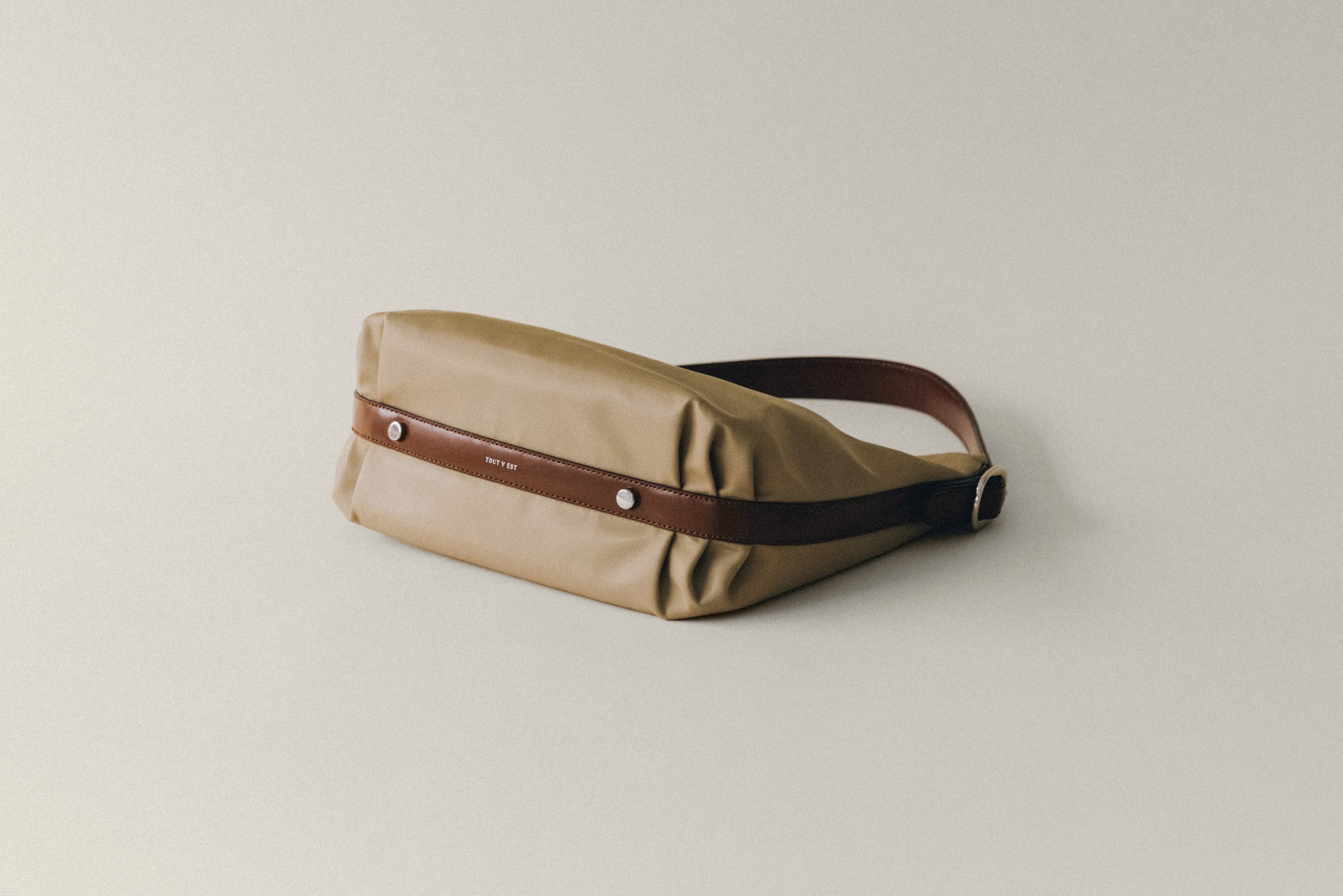 SAC CANOT TOILE SMALL BEIGE – TOUT Y EST JP