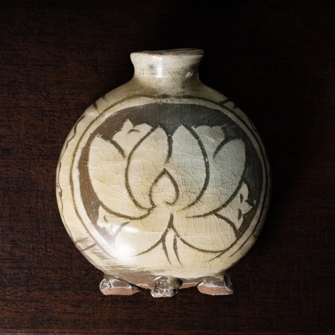 粉青沙器（ふんせいさき）とは｜李氏朝鮮時代前半を代表する陶磁器の