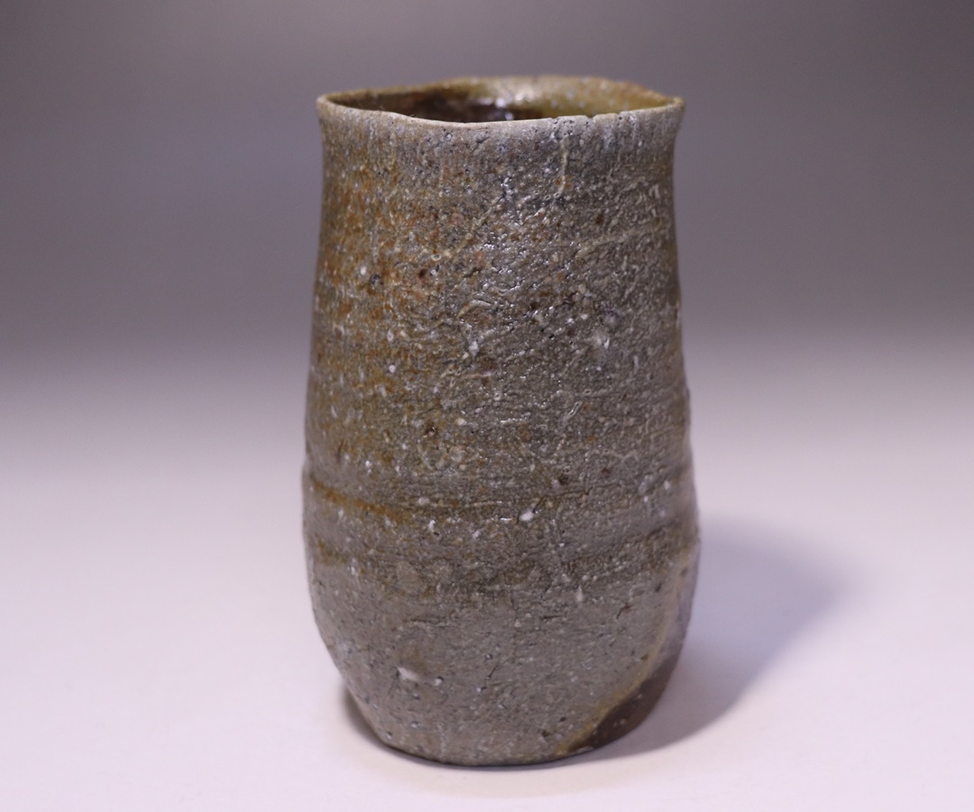 金重 愫 作 「備前麦酒呑」 ～備前焼専門卸小売店 川口陶楽苑～