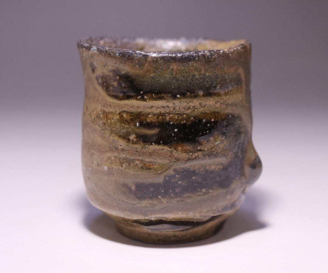 伊勢崎 淳 作 「備前黒酒呑」 ～備前焼専門卸小売店 川口陶楽苑～