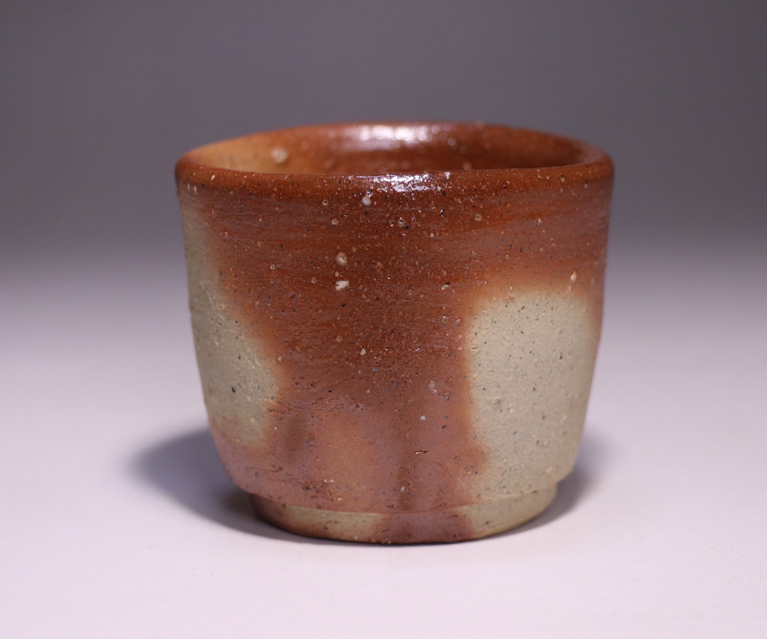 金重有邦 作 「伊部火襷ぐい呑」 ～備前焼専門卸小売店 川口陶楽苑～