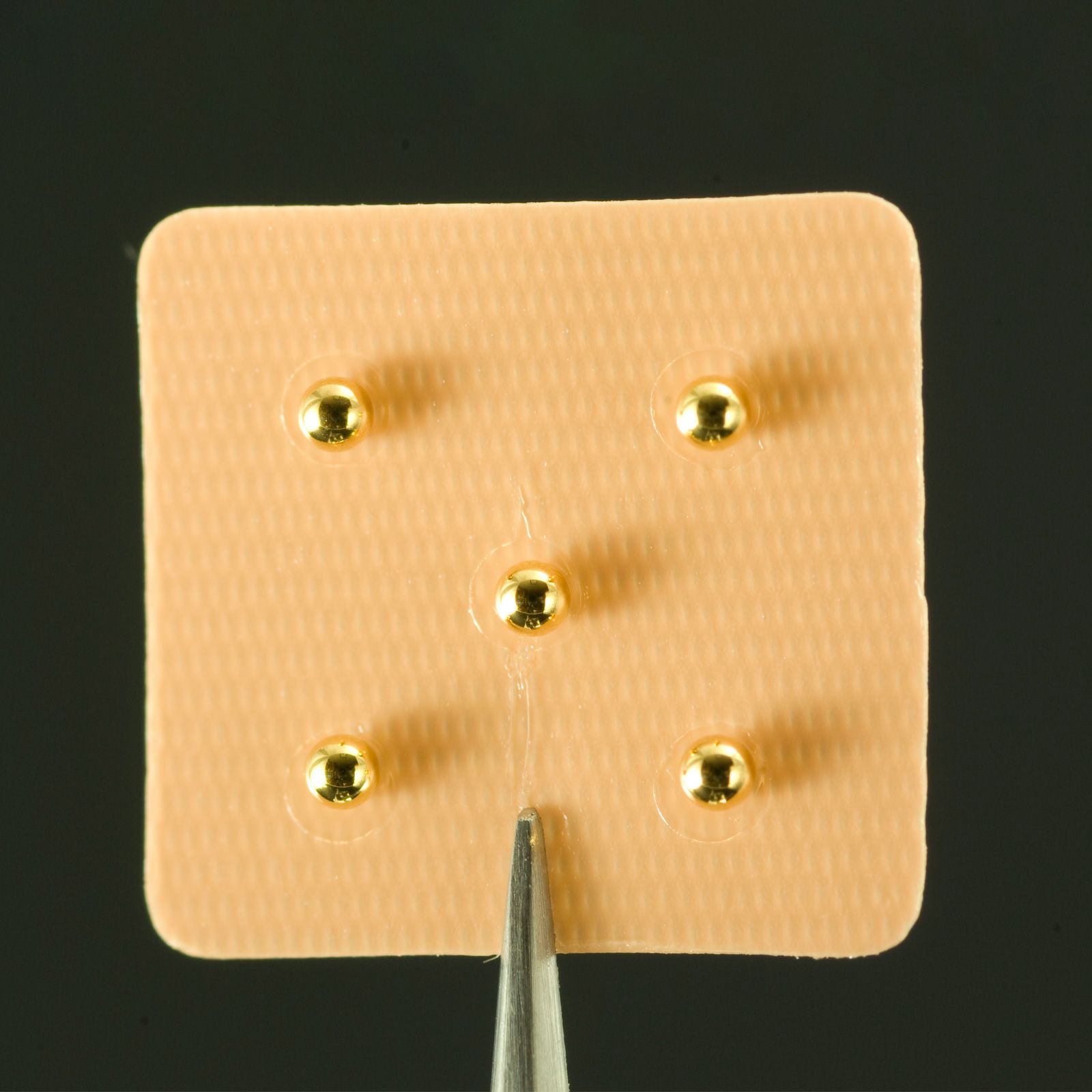 750枚 マグレインファイブ 金粒（肌色） | トワテック