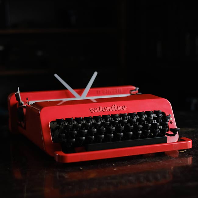 OLIVETTI Valentine S タイプライター インクリボン交換済み – zakka