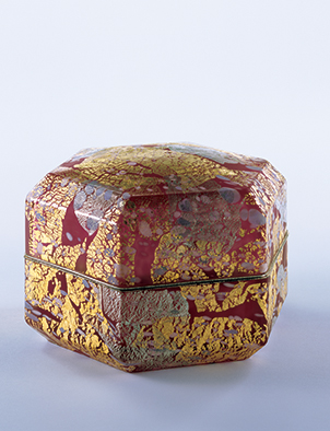 藤田喬平の芸術－「現代」としての伝統 – 富山市ガラス美術館