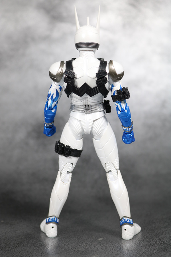 S.H.フィギュアーツ 仮面ライダーエターナル 真骨彫製法 レビュー