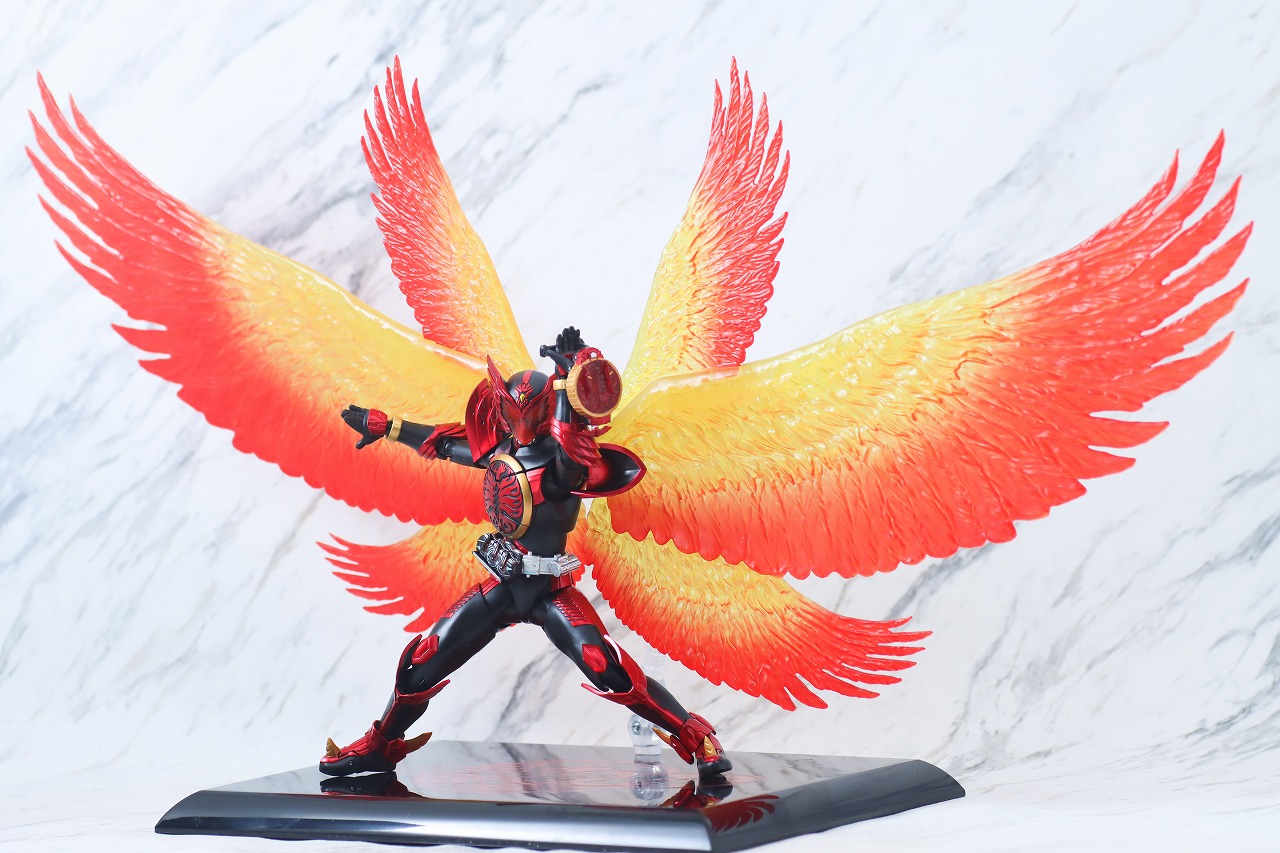 S.H.フィギュアーツ 真骨彫製法 仮面ライダーオーズ タジャドルコンボ