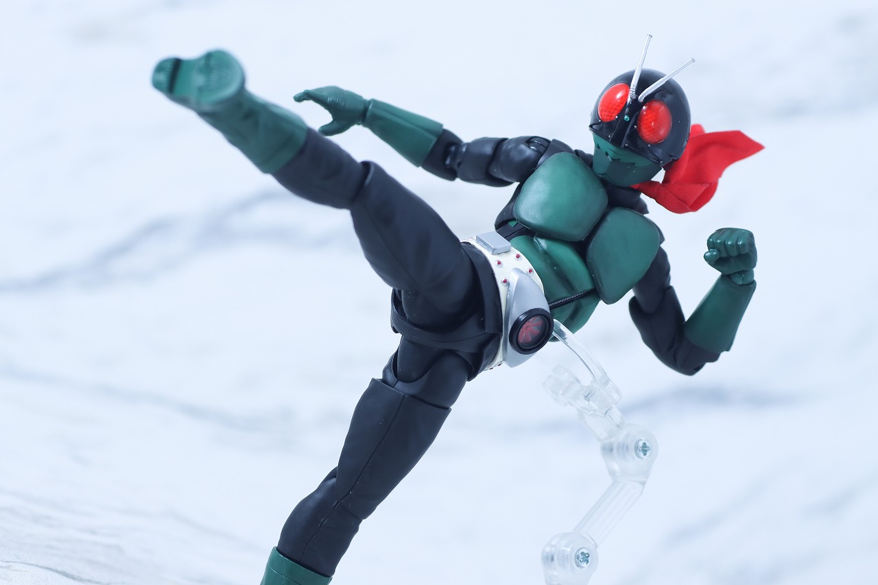 S.H.フィギュアーツ 真骨彫製法 仮面ライダー1号（桜島 Ver.） 栄光の