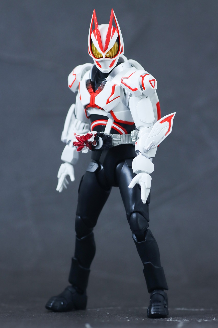 S.H.フィギュアーツ 仮面ライダーギーツ ブーストフォームマークⅢ