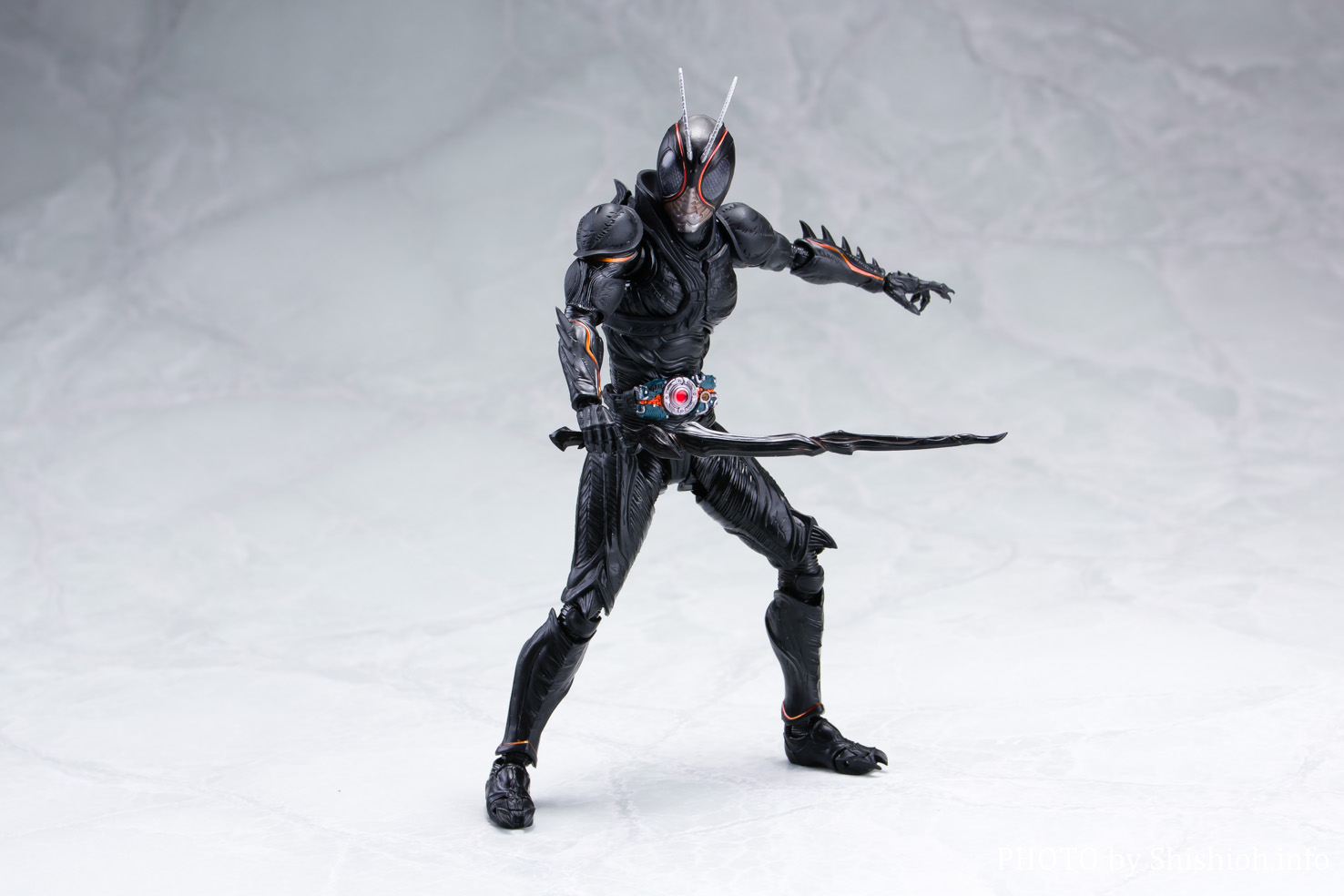 レビュー】S.H.Figuarts 仮面ライダーBLACK SUN