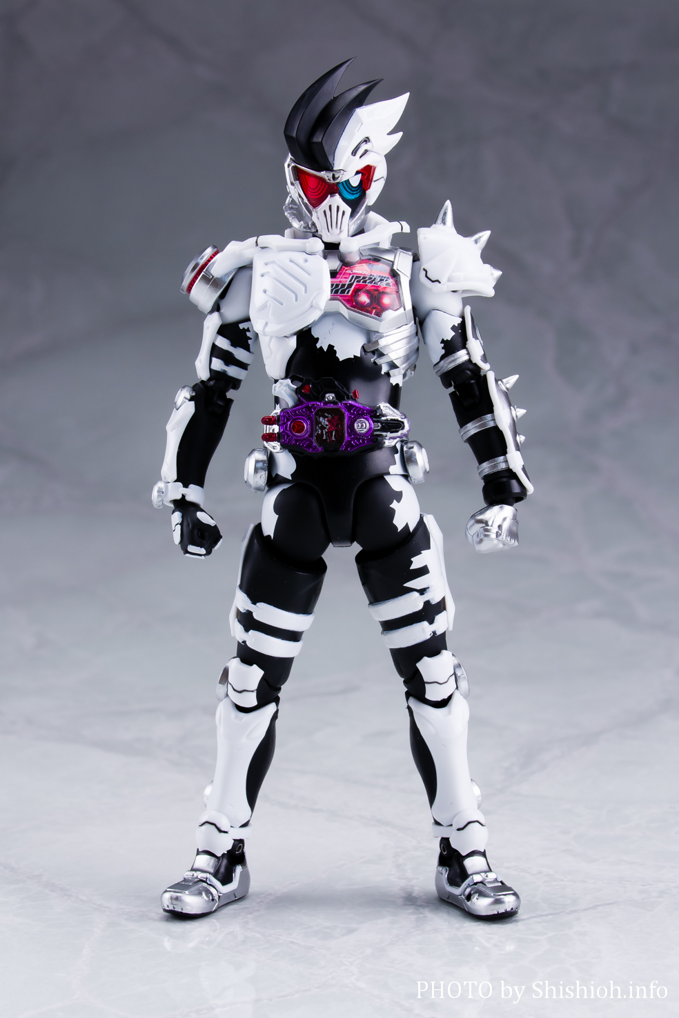 レビュー】S.H.Figuarts 仮面ライダーゲンム ゾンビゲーマー レベルX